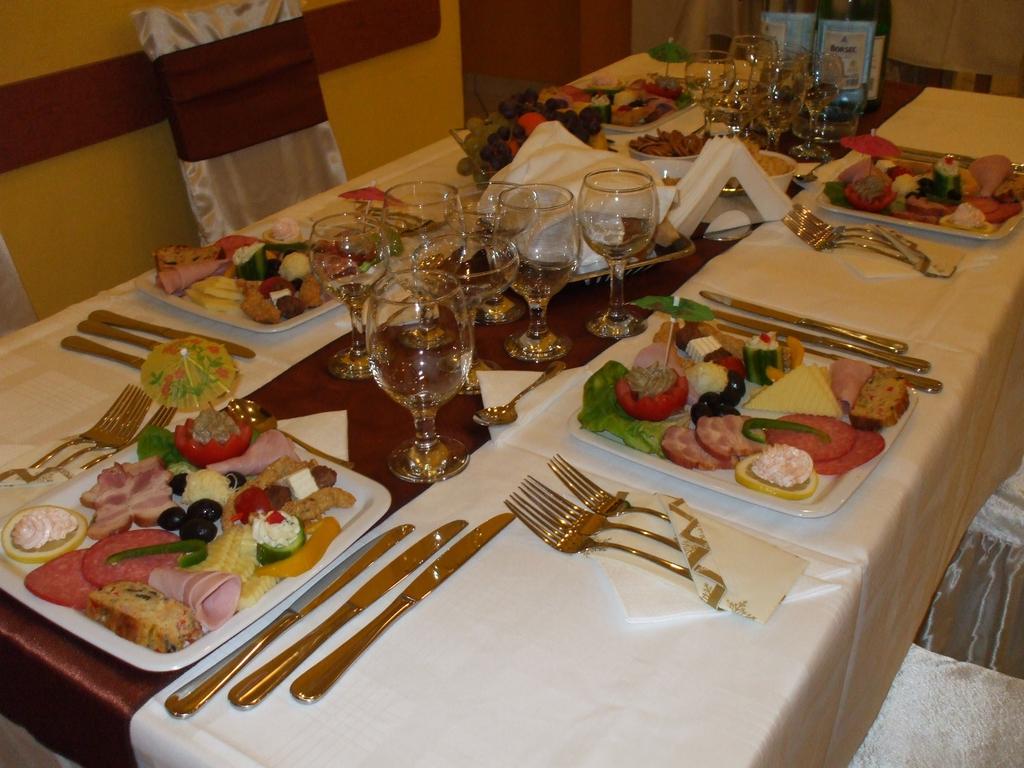 Hotel Mures Topliţa المظهر الخارجي الصورة