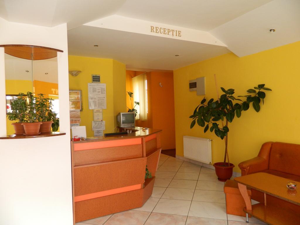 Hotel Mures Topliţa المظهر الخارجي الصورة