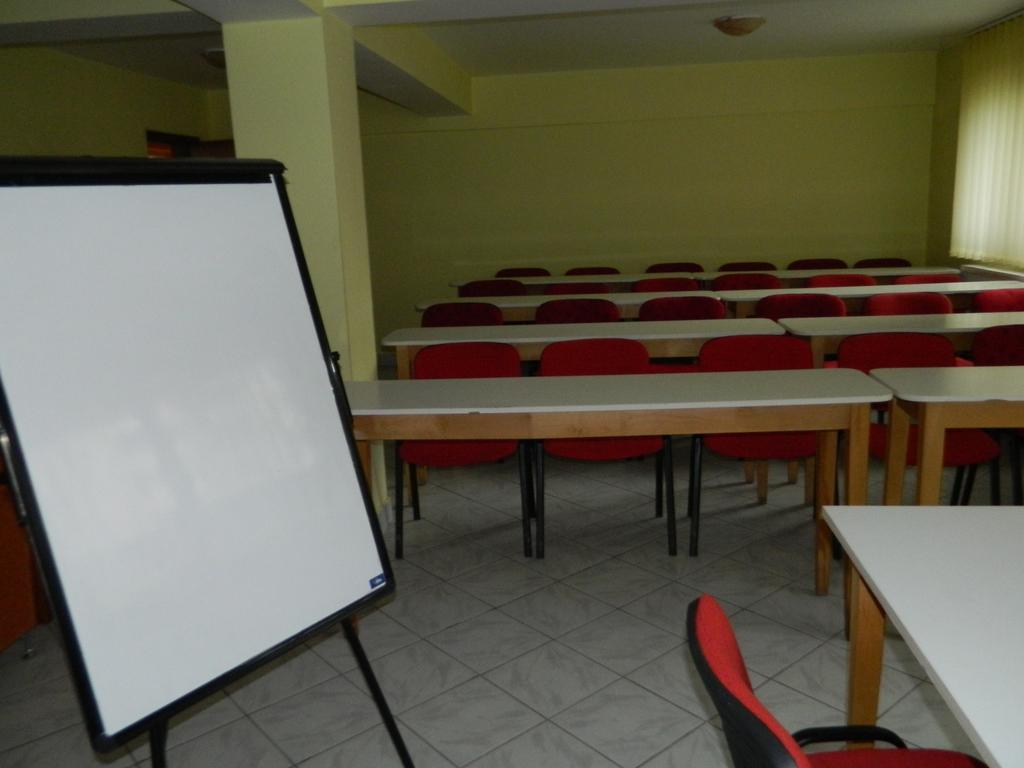 Hotel Mures Topliţa المظهر الخارجي الصورة