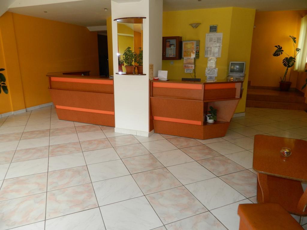 Hotel Mures Topliţa المظهر الخارجي الصورة