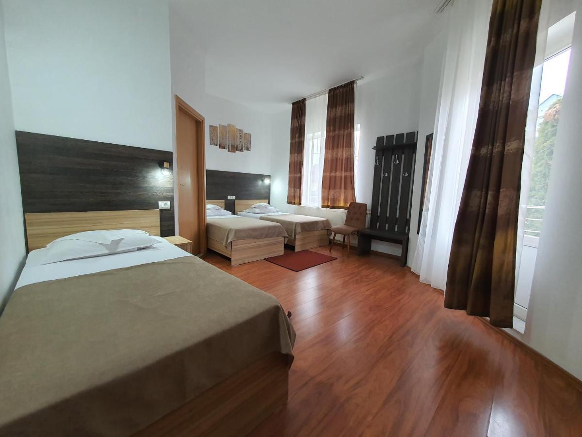 Hotel Mures Topliţa المظهر الخارجي الصورة