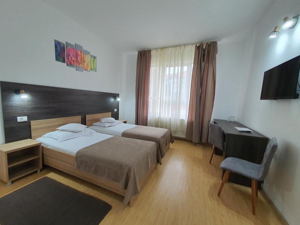 Hotel Mures Topliţa المظهر الخارجي الصورة